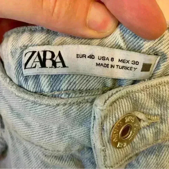 ZARA Distressed Jean Size 8 - Picture 2 of 3